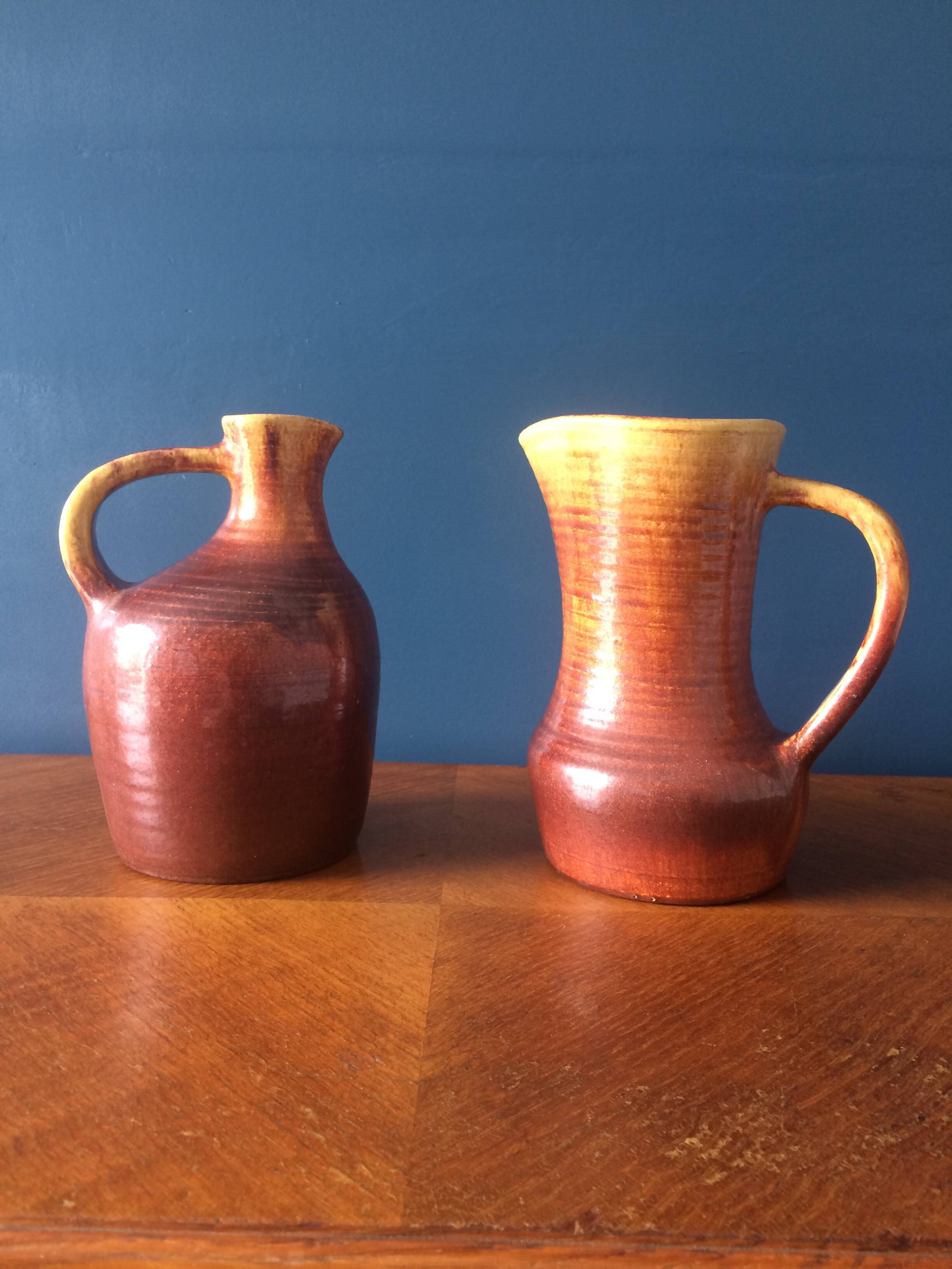 Set of 2 Accolay pitchers from the 1960s