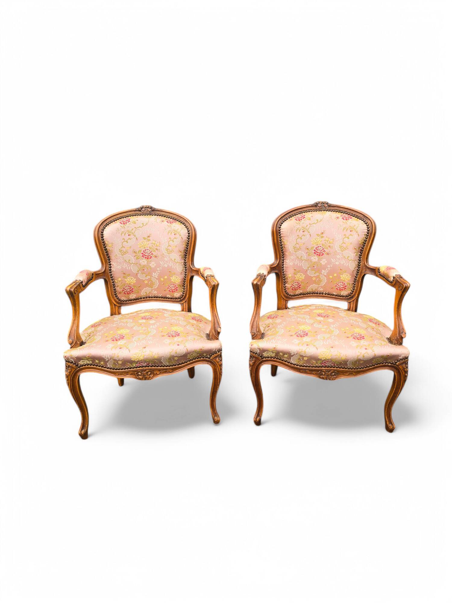 Pair of Louis XV cabriolet armchairs in floral fabric