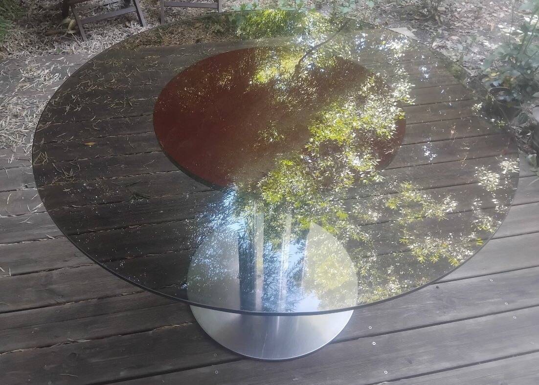 Table italienne - Acier et verre fumé - v. 1970