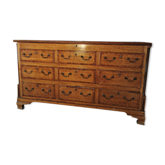 English draper's chest 19-th