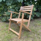 Folding wooden slatted garden chair