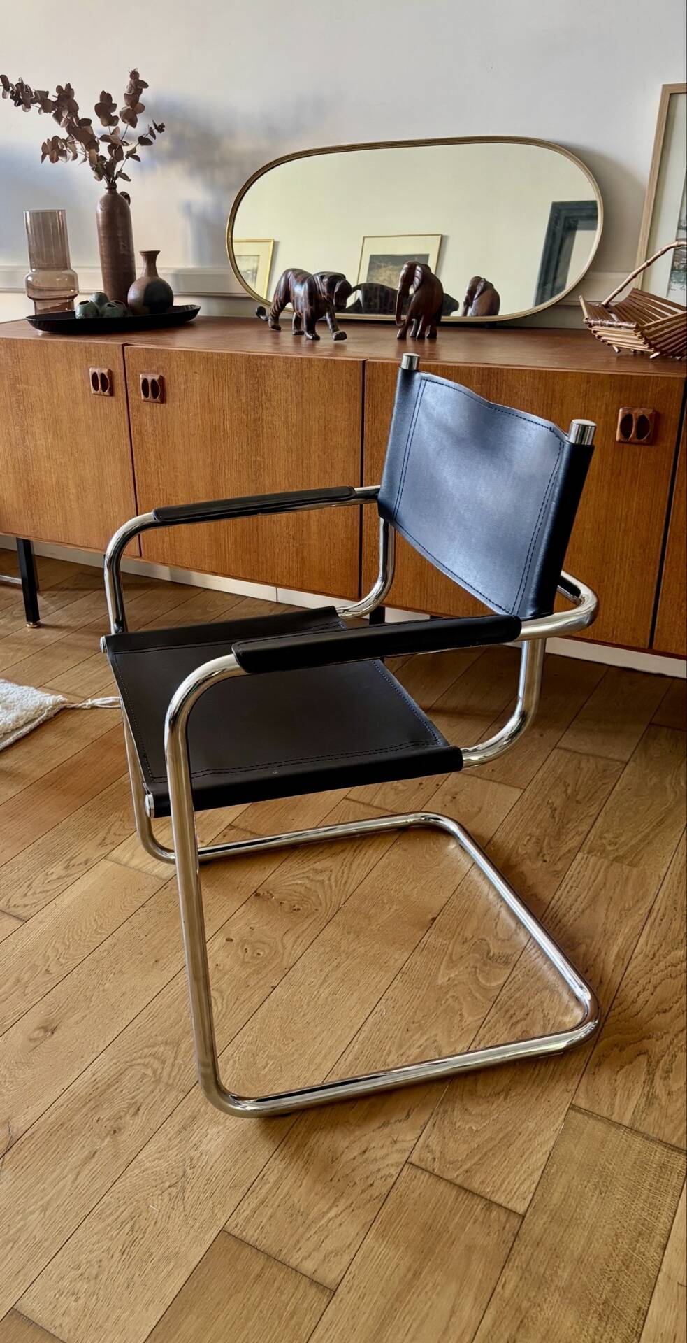 Bauhaus tubular armchair