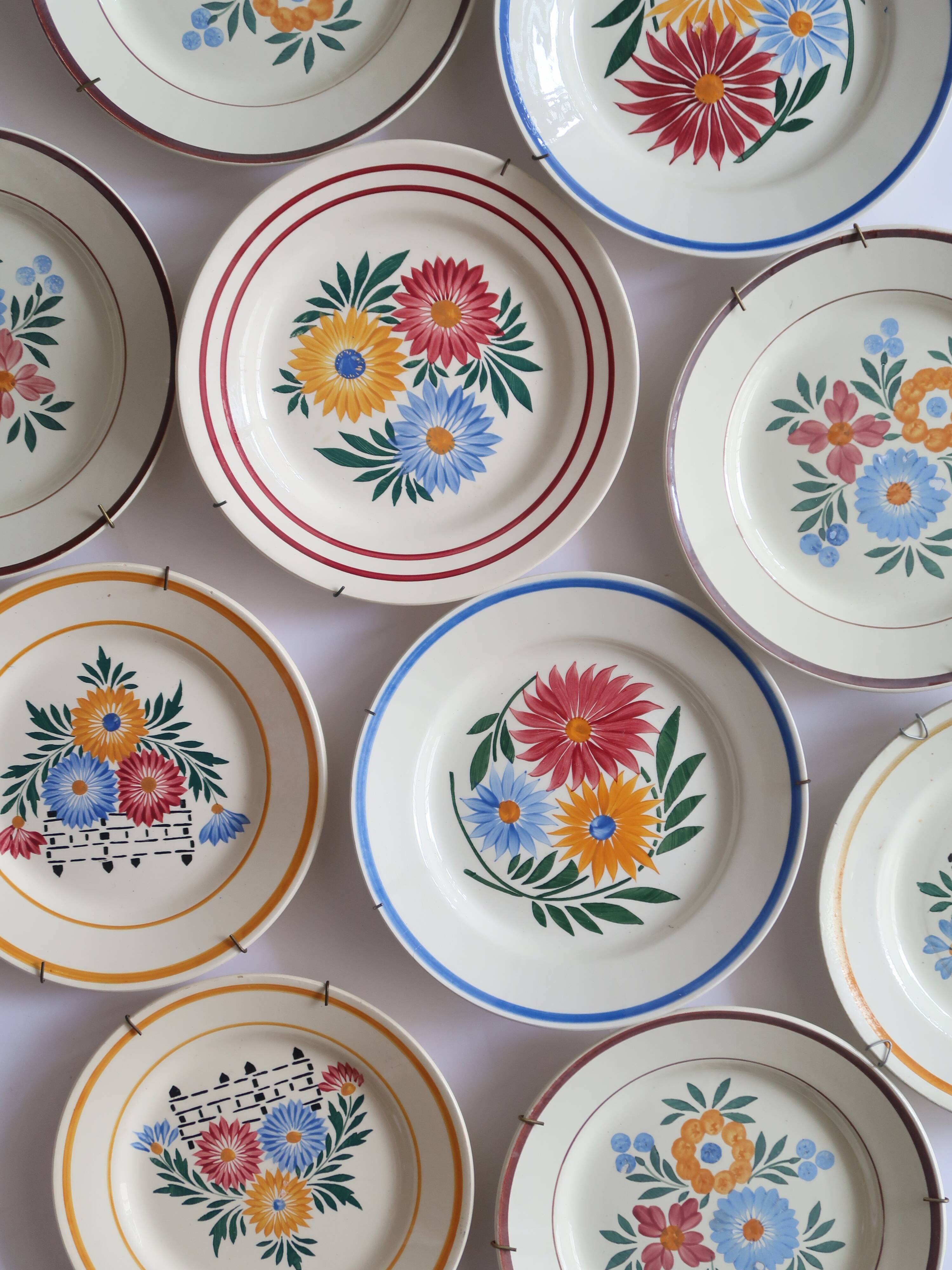 Set of 10 flower wall plates