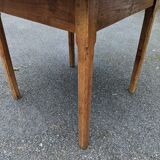 Table ronde en frêne