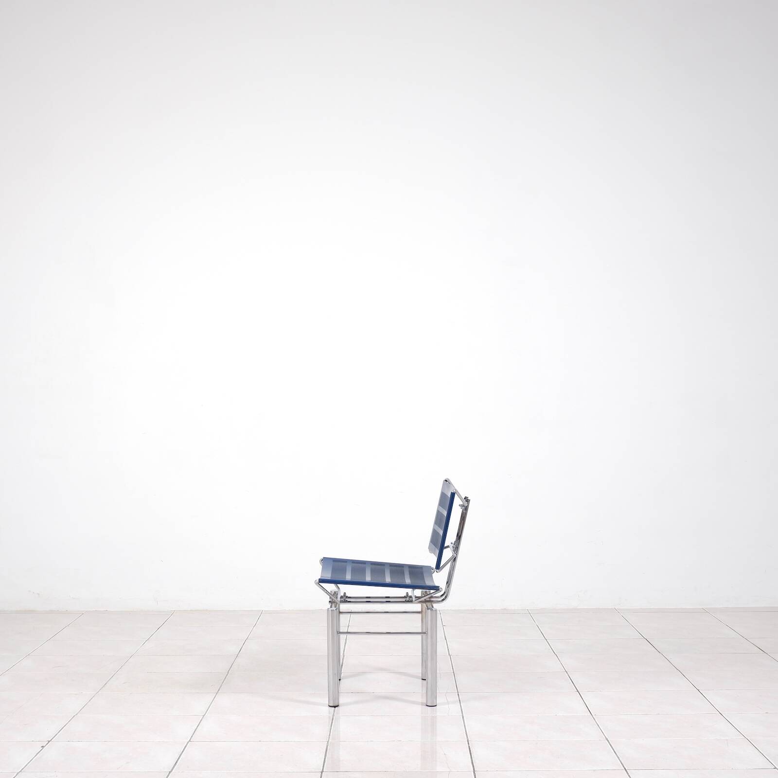 Set of 4 postmodern „8600“ chairs by Hans Ulrich Bitsch for Kusch & Co.