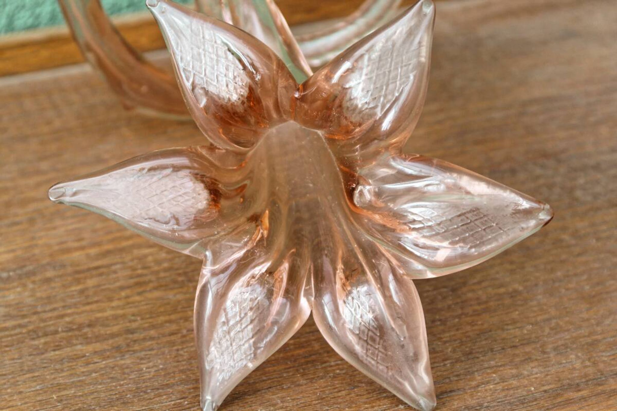 Soliflore vase in blown glass, flower shape