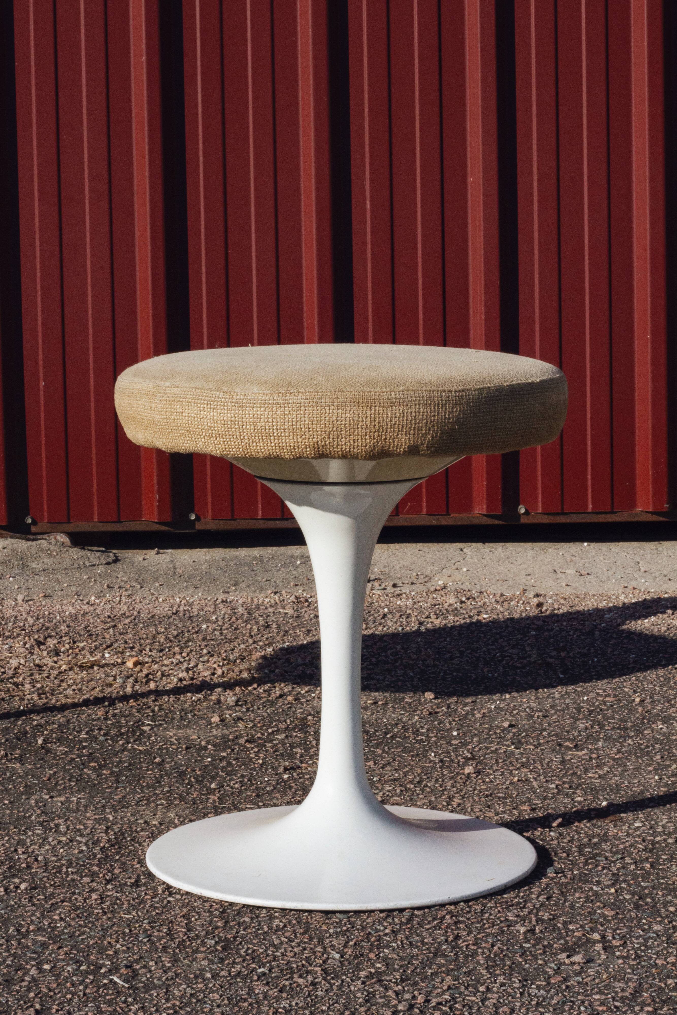 Tulip chair by Eero Saarinen for Knoll, 1960