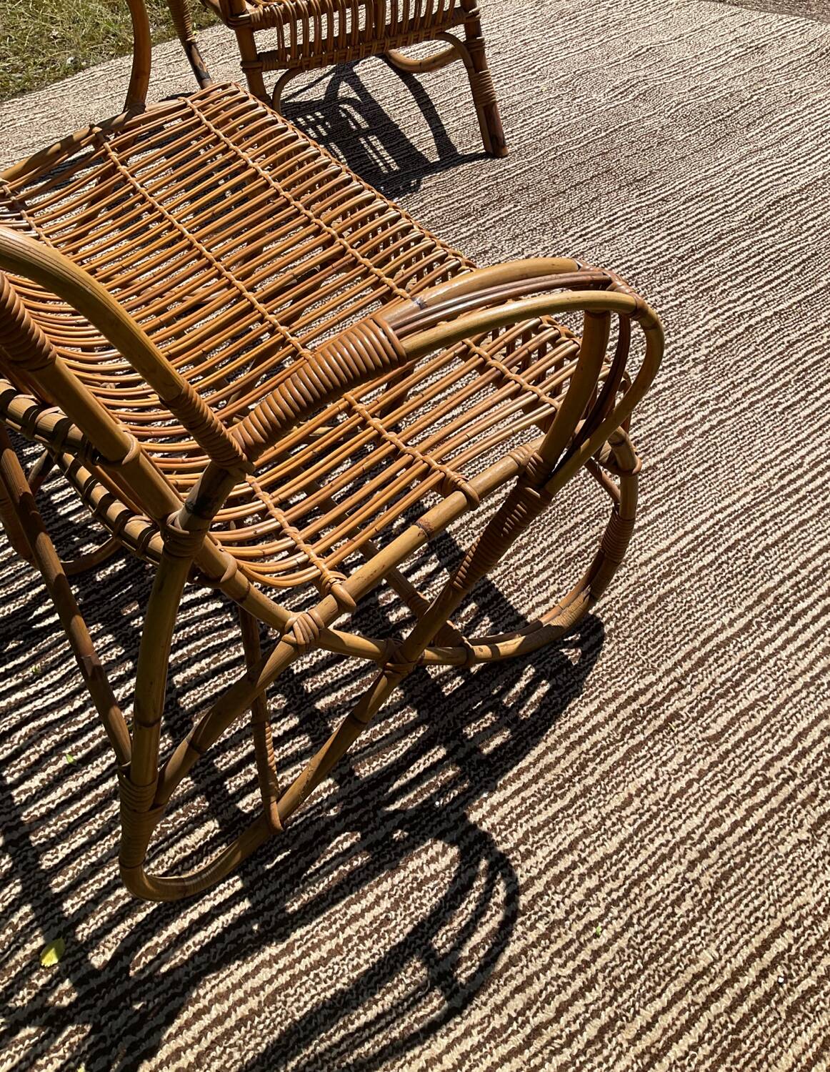 Vintage rattan lounge bench and 2 armchairs