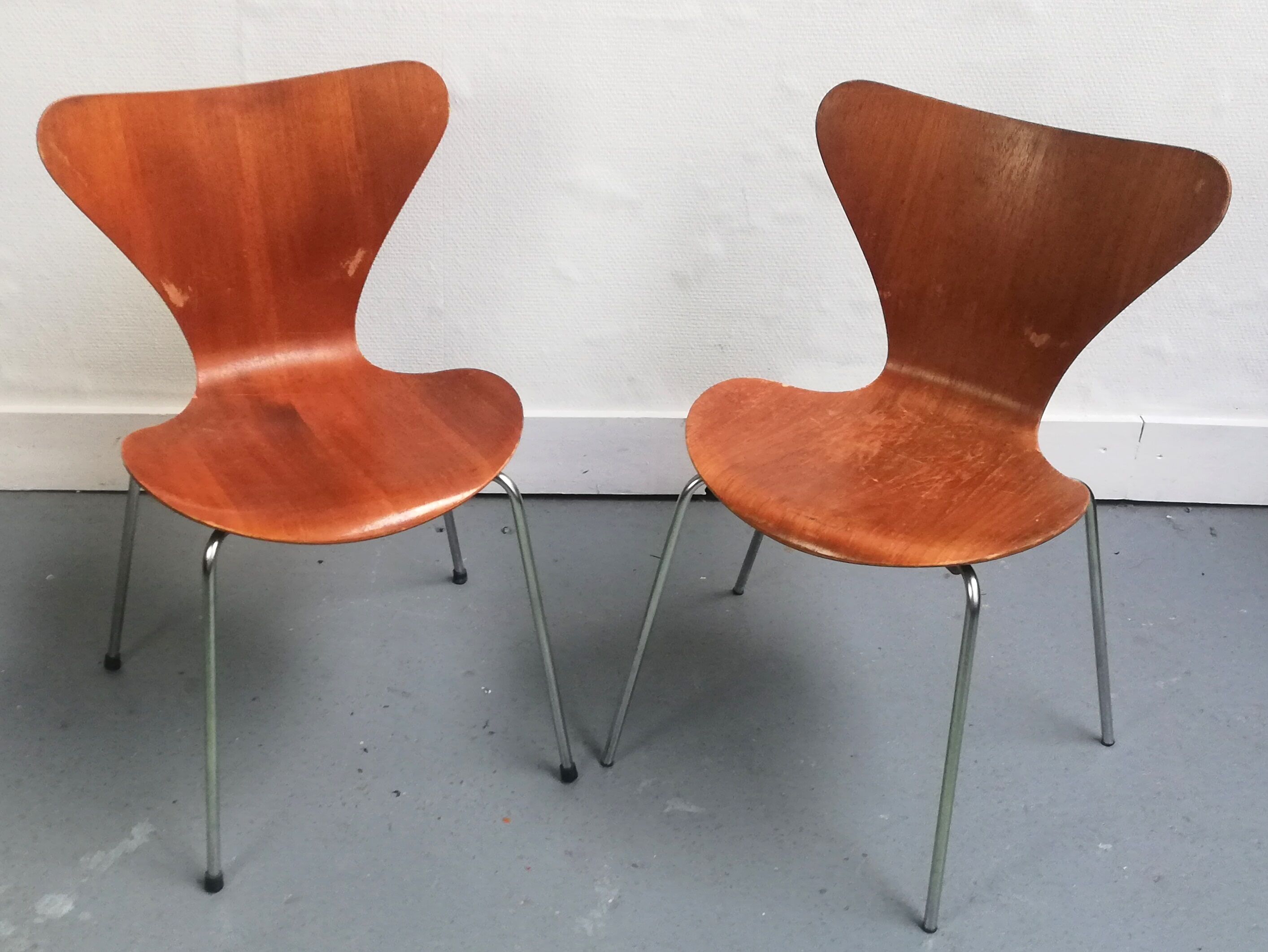 Paire de chaises Butterfly d'Arne Jacobsen