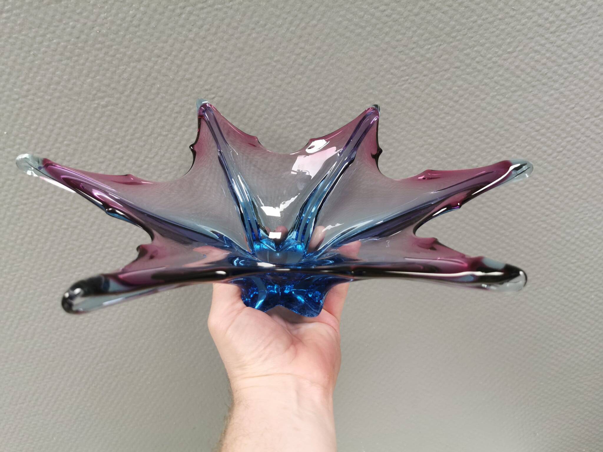 Murano Glass bowl with "leaf" shape in blue/purple/pink/transparent colors