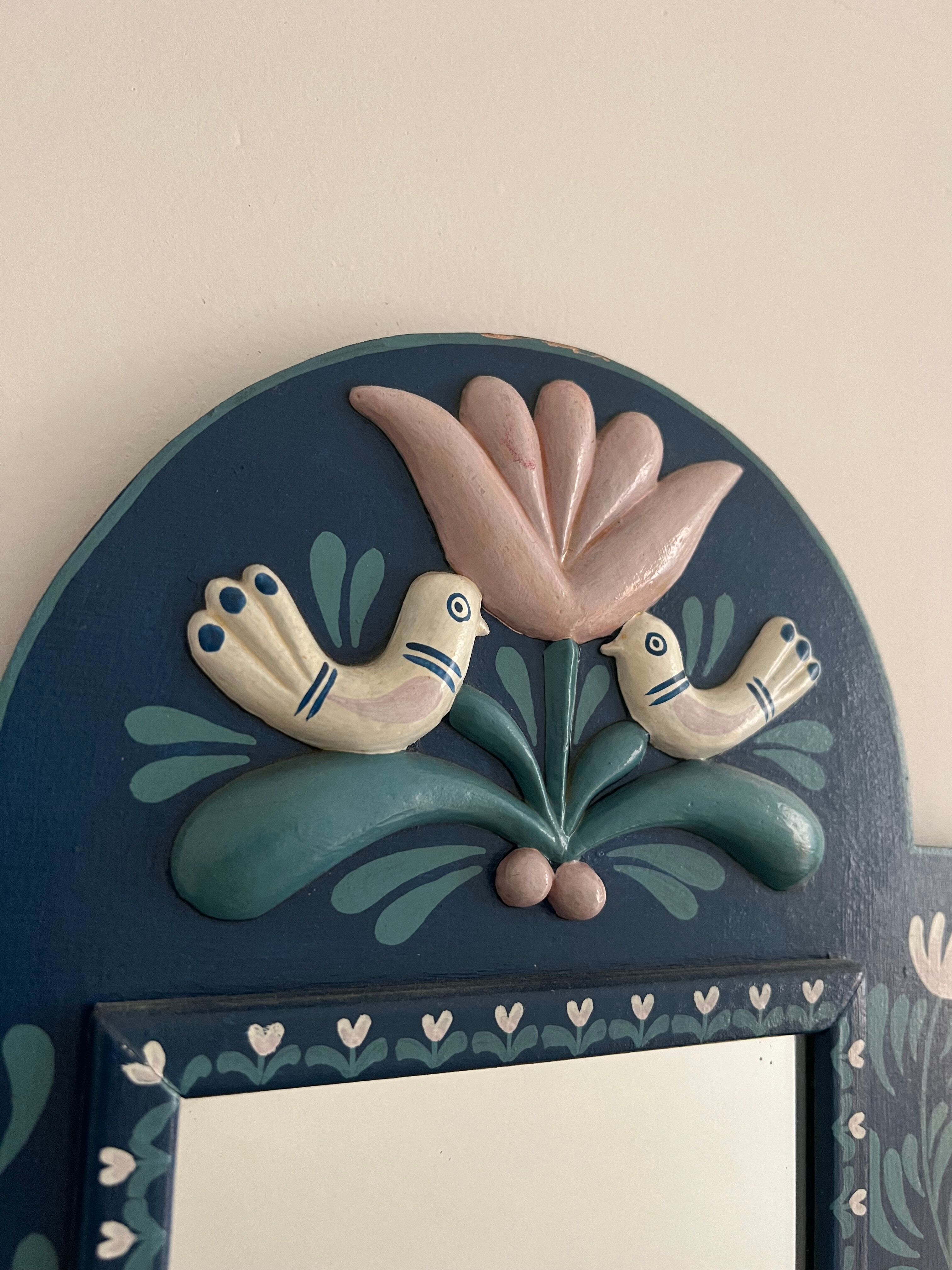 Scandinavian mirror 28x38cm