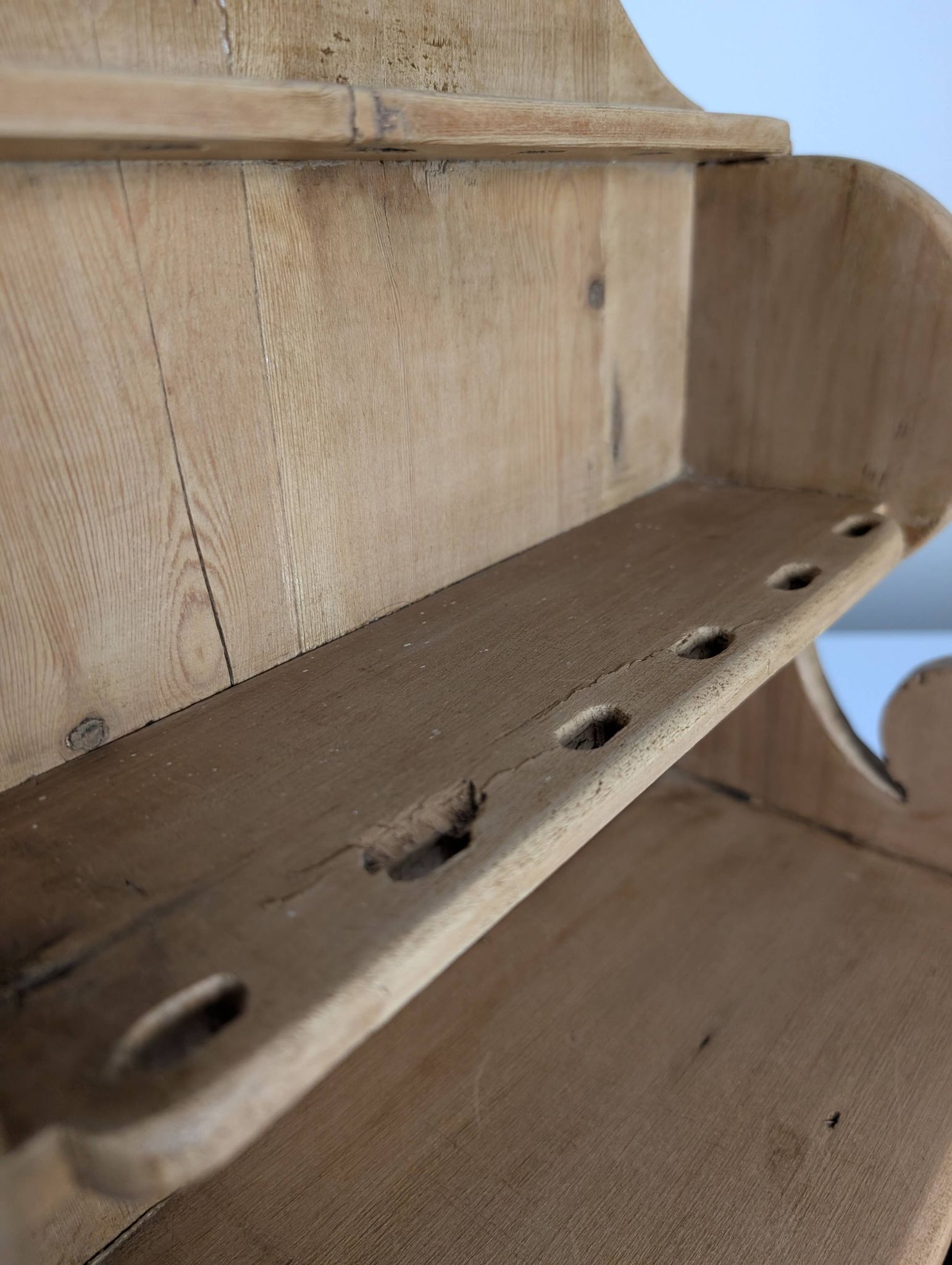Hand-Carved Folk Art Pine Cutlery Rack with Drawer, 1950s
