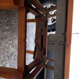 Uplifting coffee table