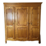 Armoire ancienne style Louis XV
