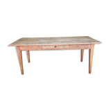 Farm table