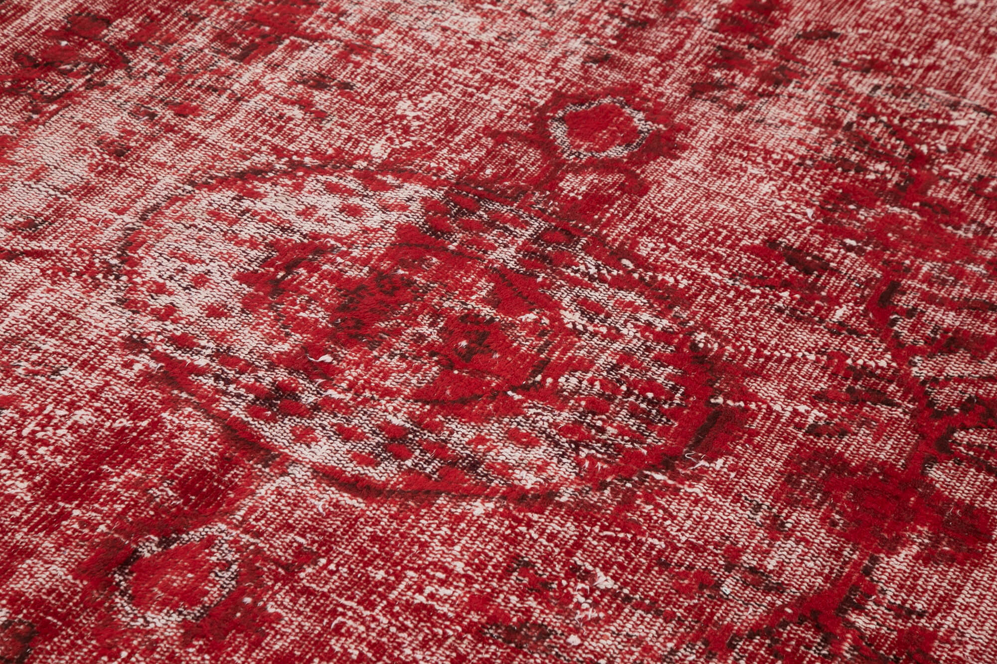 Hand-Knotted Vintage Turkish 1970s 177 cm x 268 cm Red Carpet