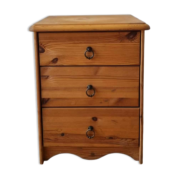 Table de chevet vintage en bois.
