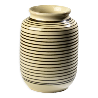 Ceramic vase