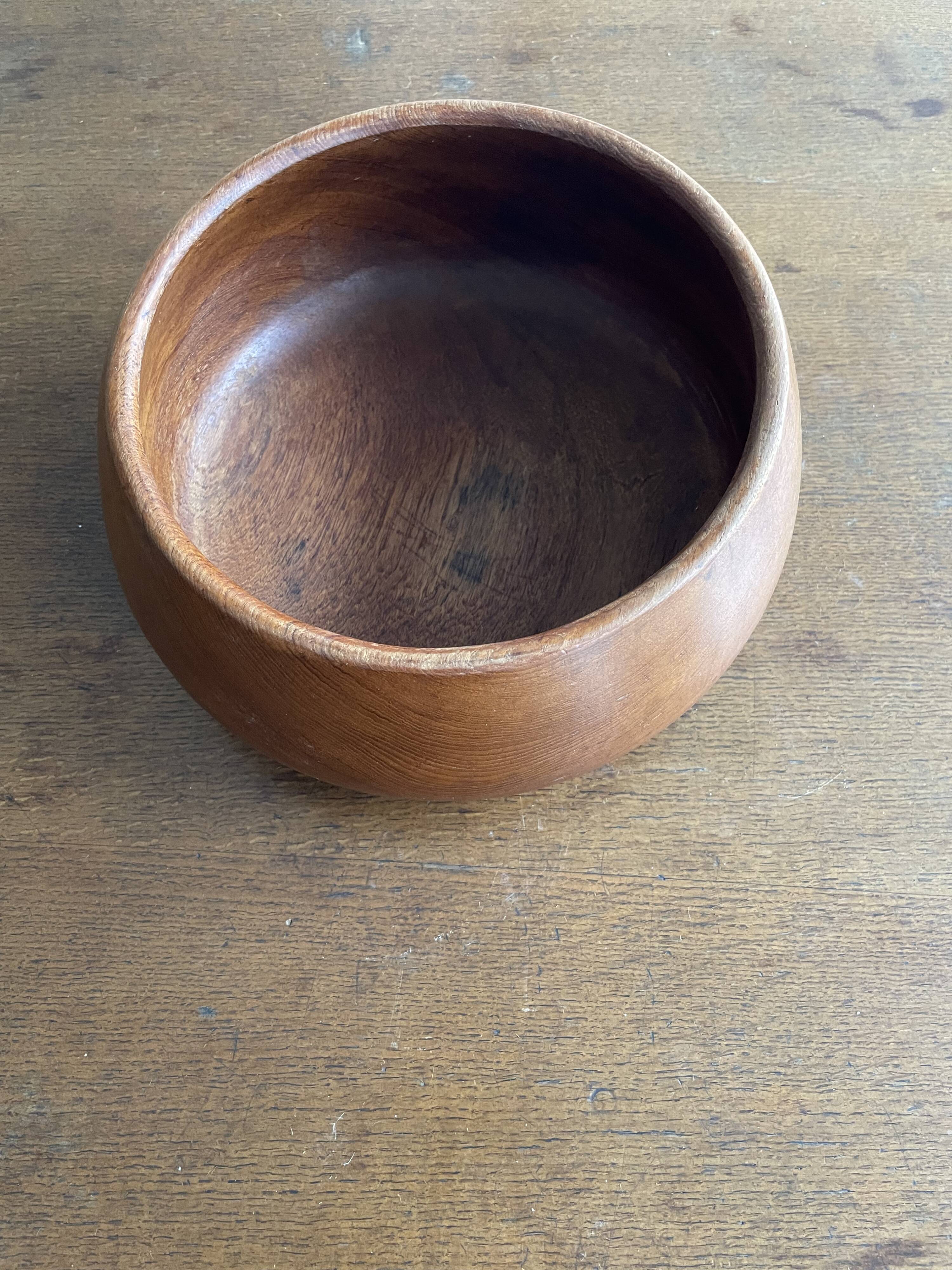 Teak bowl