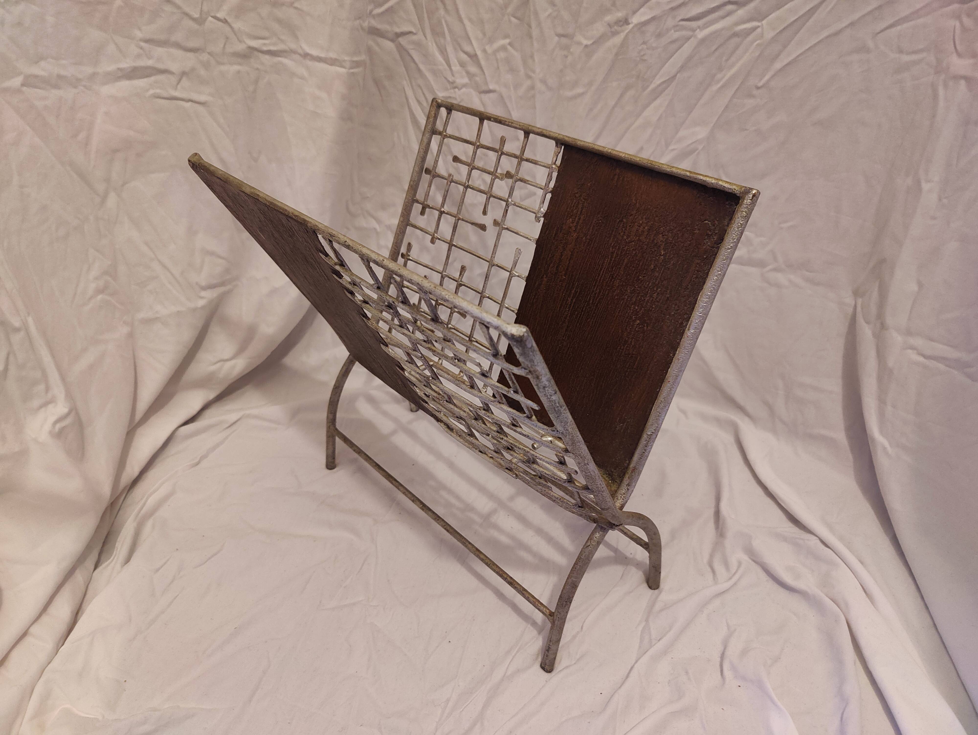 1970s metal magazine rack