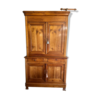 Beautiful buffet 2 bodies old cherry wood dating from the nineteenth century