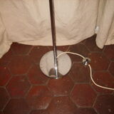 Lamp of the 1970s globe in opaline and chrome