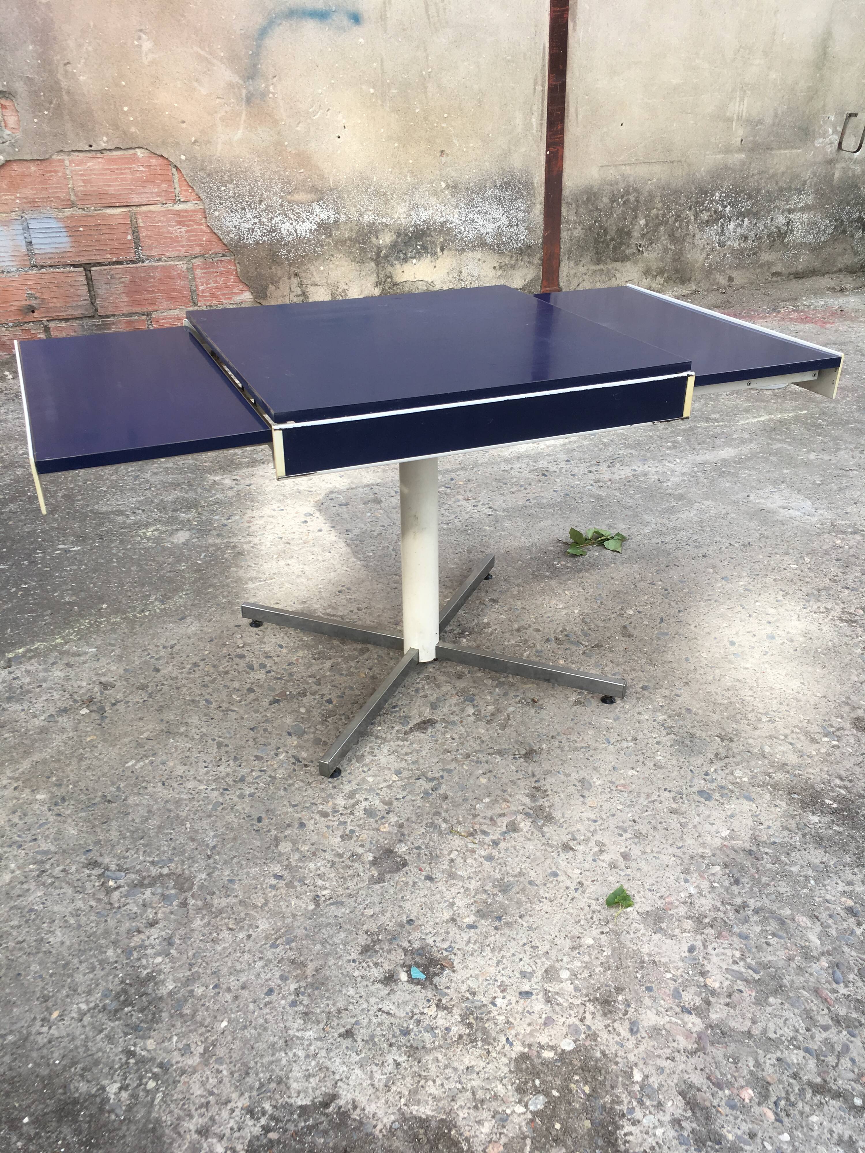 Formica extendable table year 60