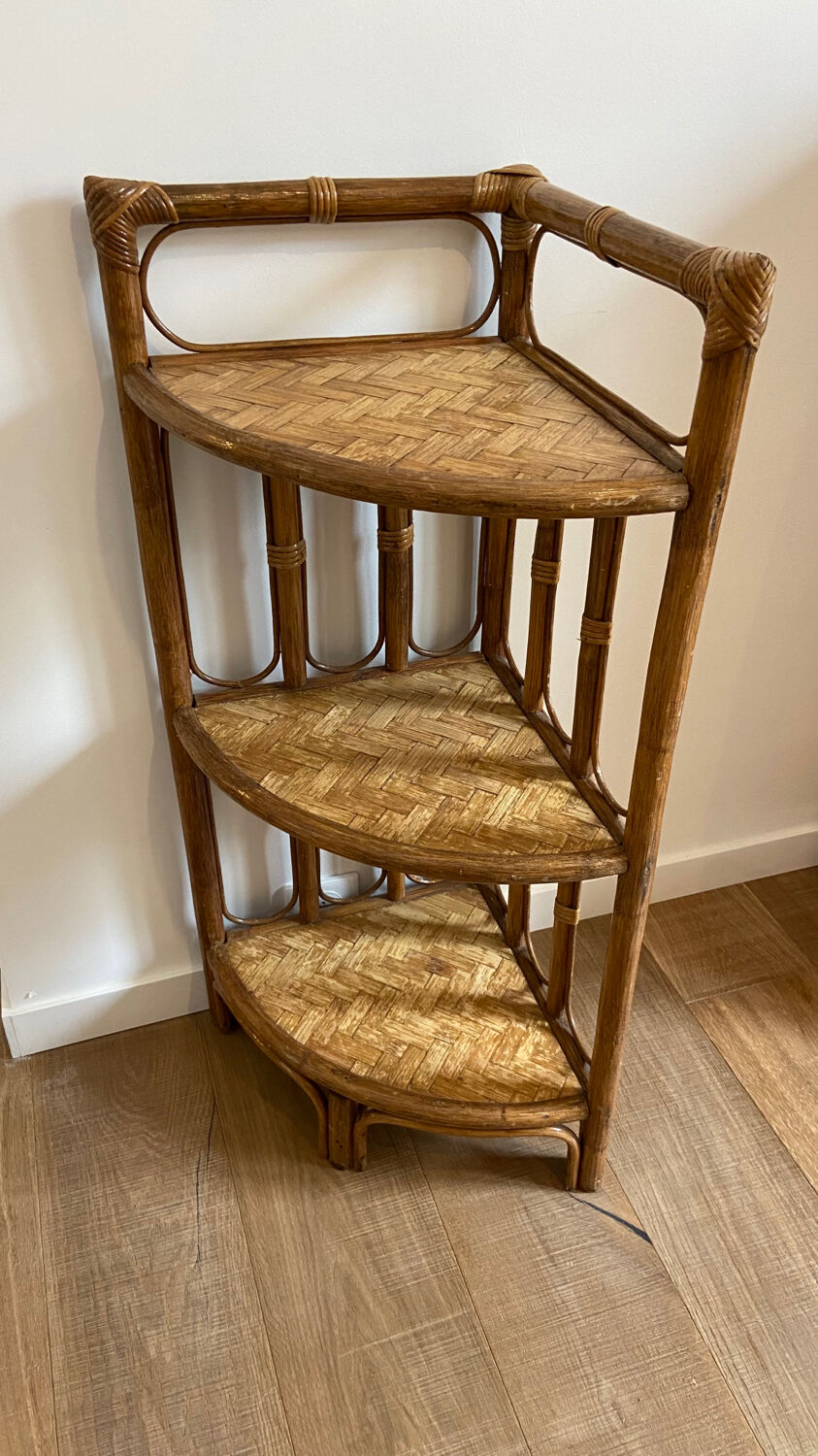 Vintage rattan corner shelf