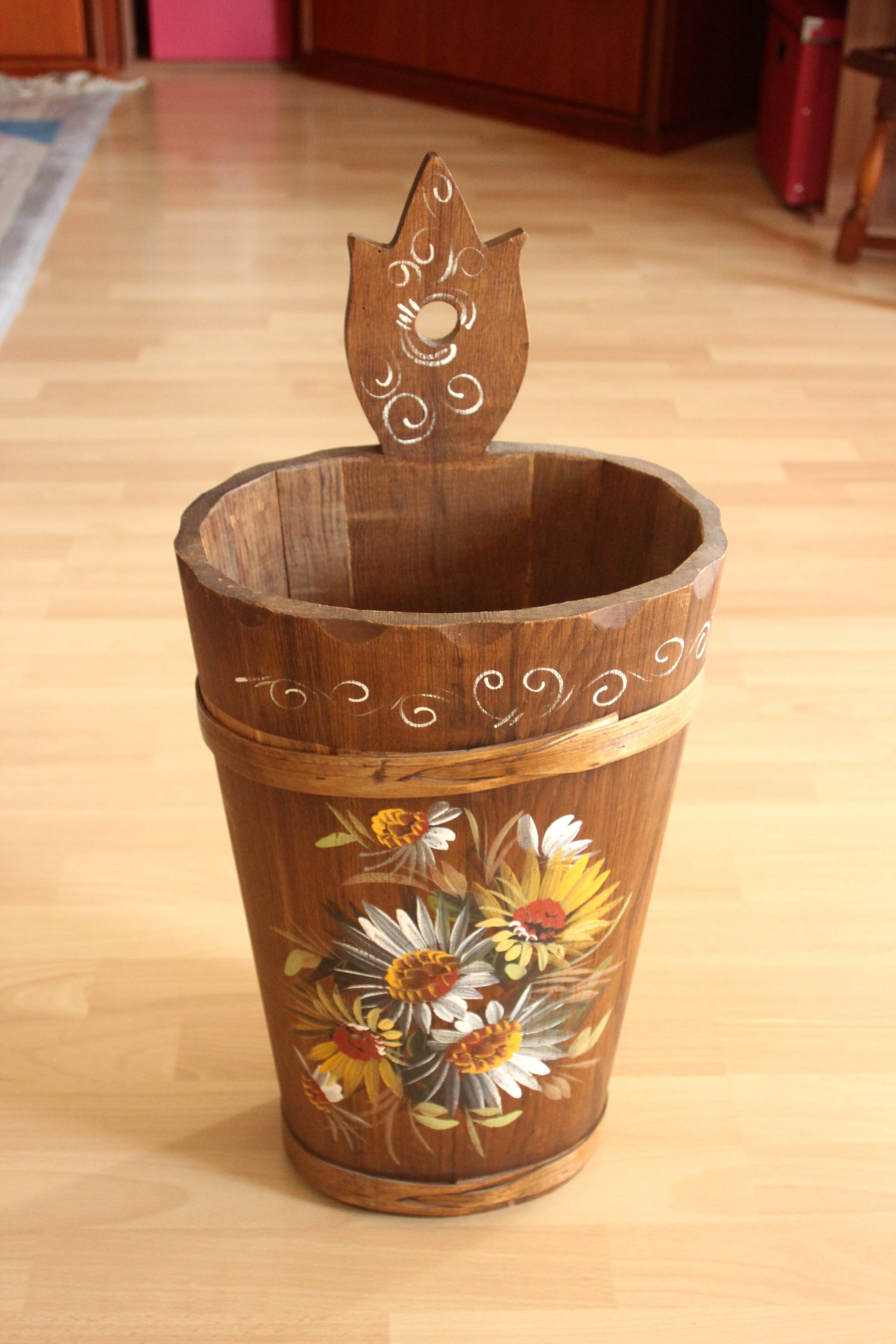 Handmade handpainted wooden umbrella stand - Vintage
