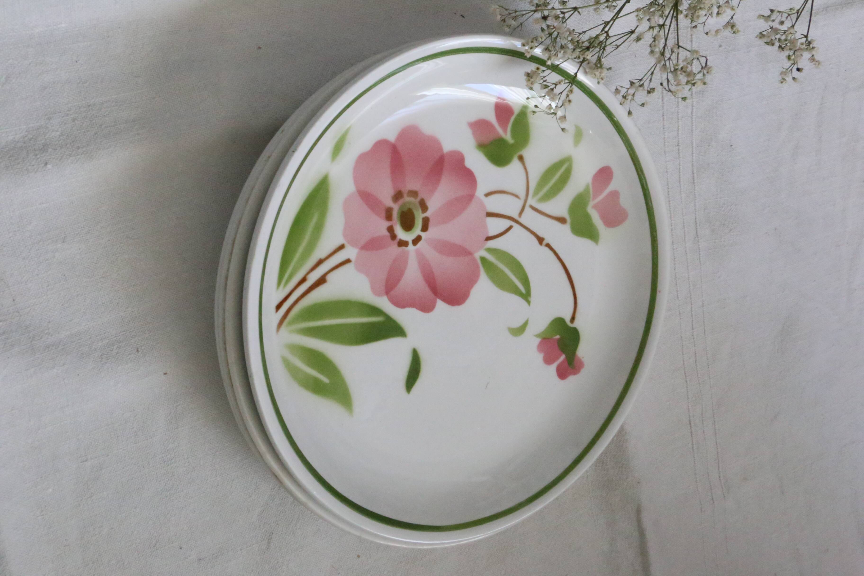 Set of 4 Moulin des Loups dinner plates, 1980, vintage French