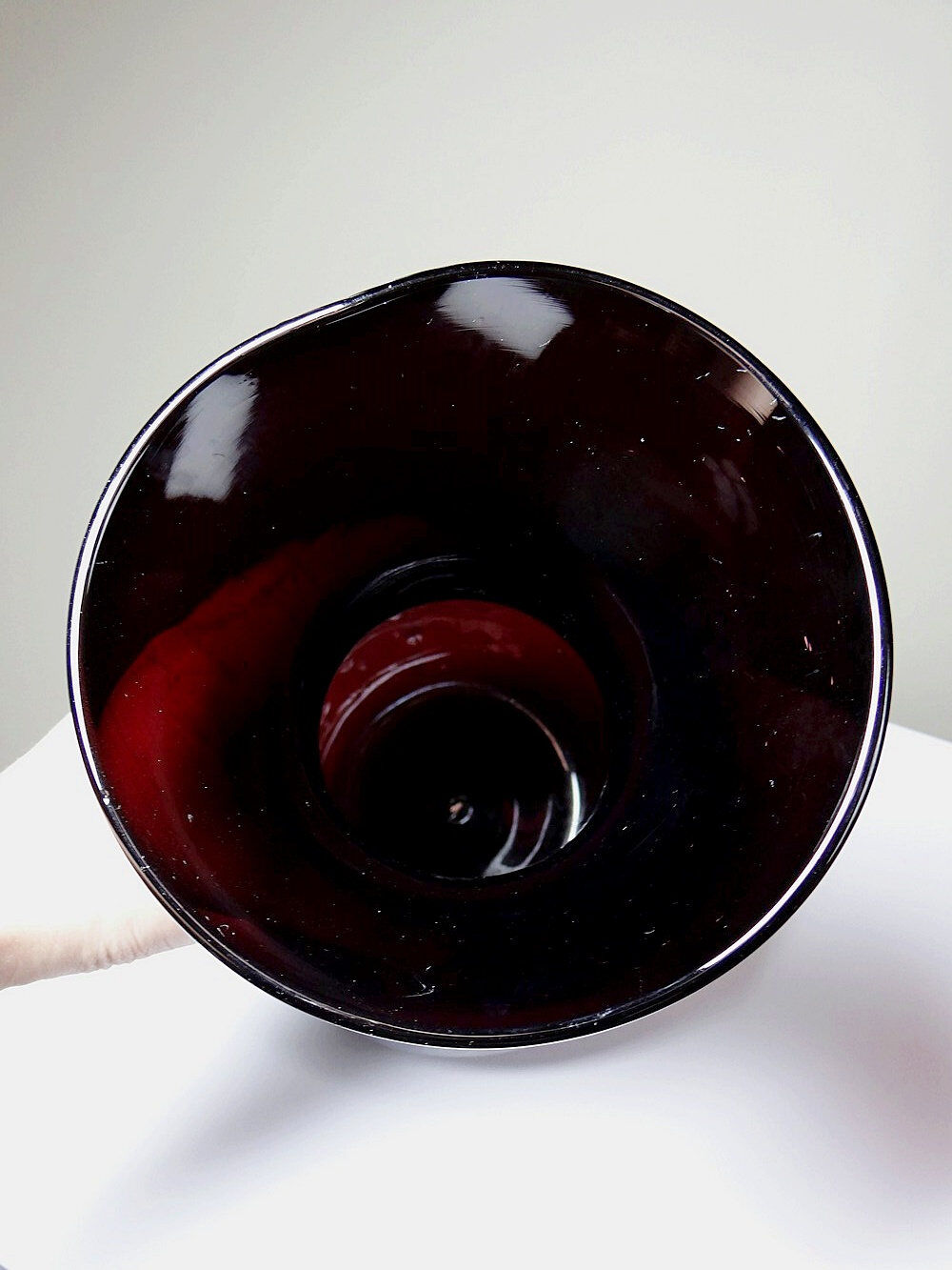 Large vintage purple art glass vase with silver glitter inclusions.