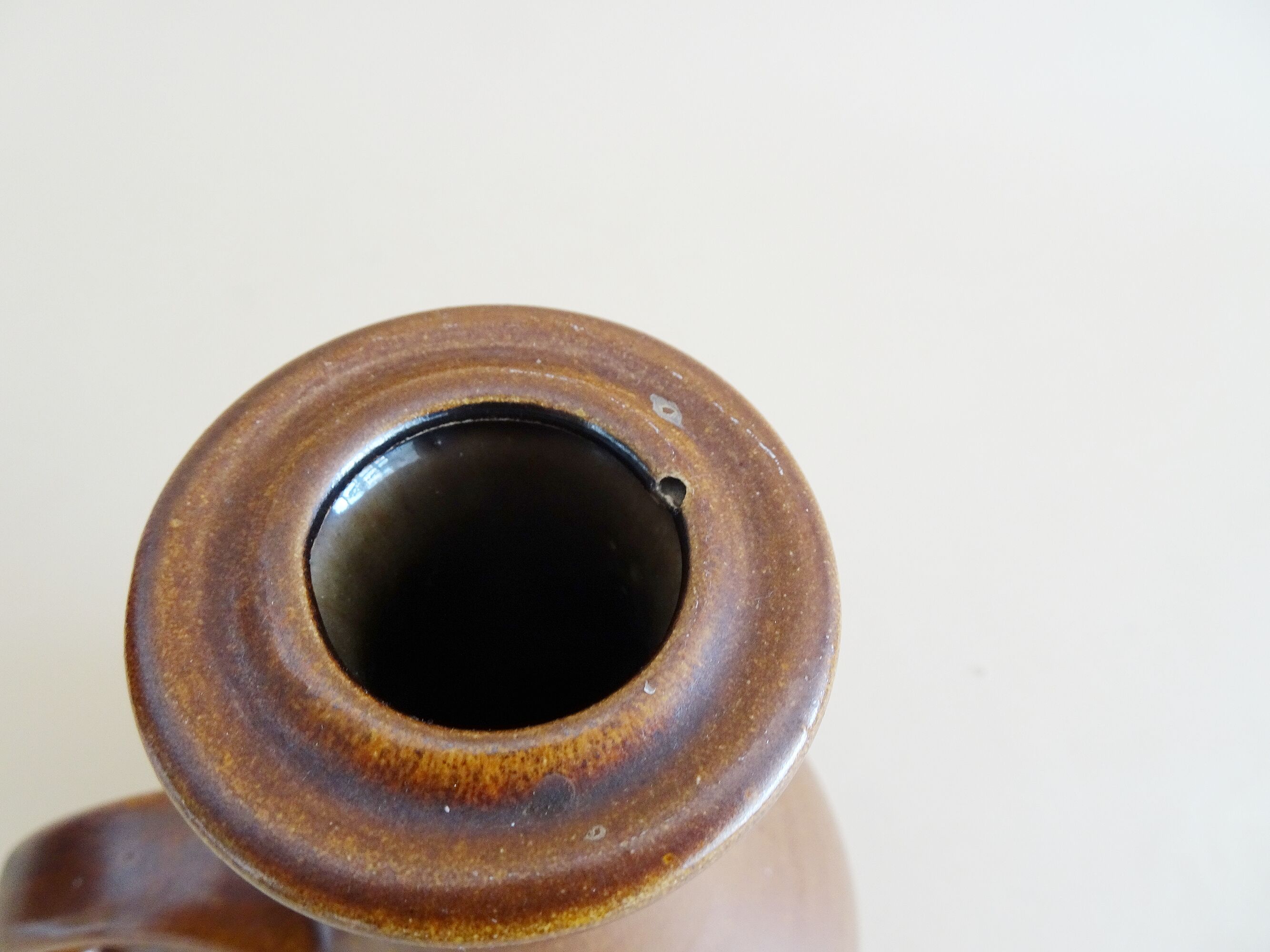 Brown vase by Manfred Buchholz