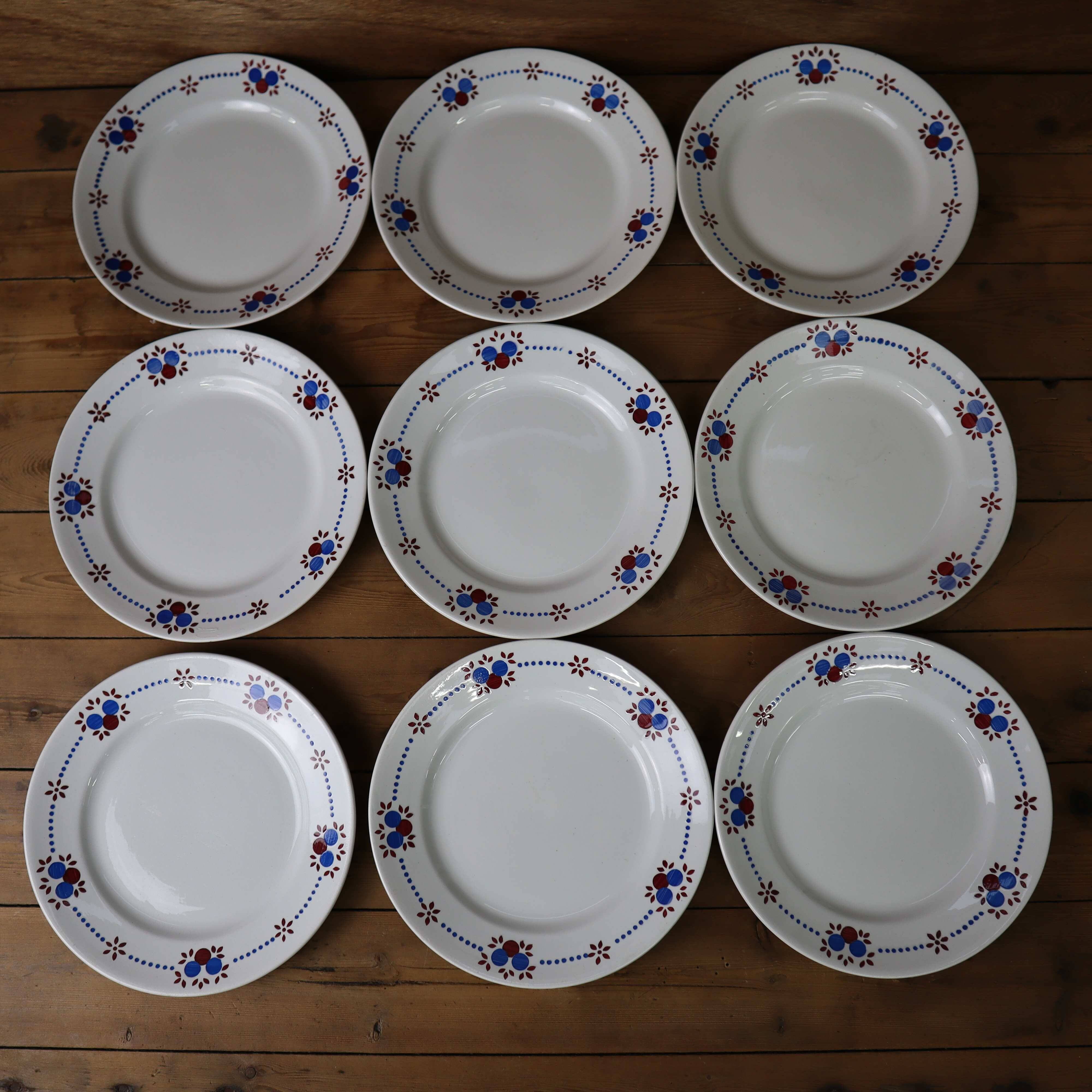 9 Old VF Paris flat plates 'pommettes'