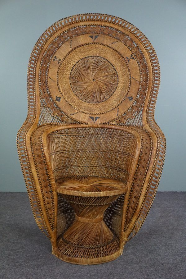 Chaise paon