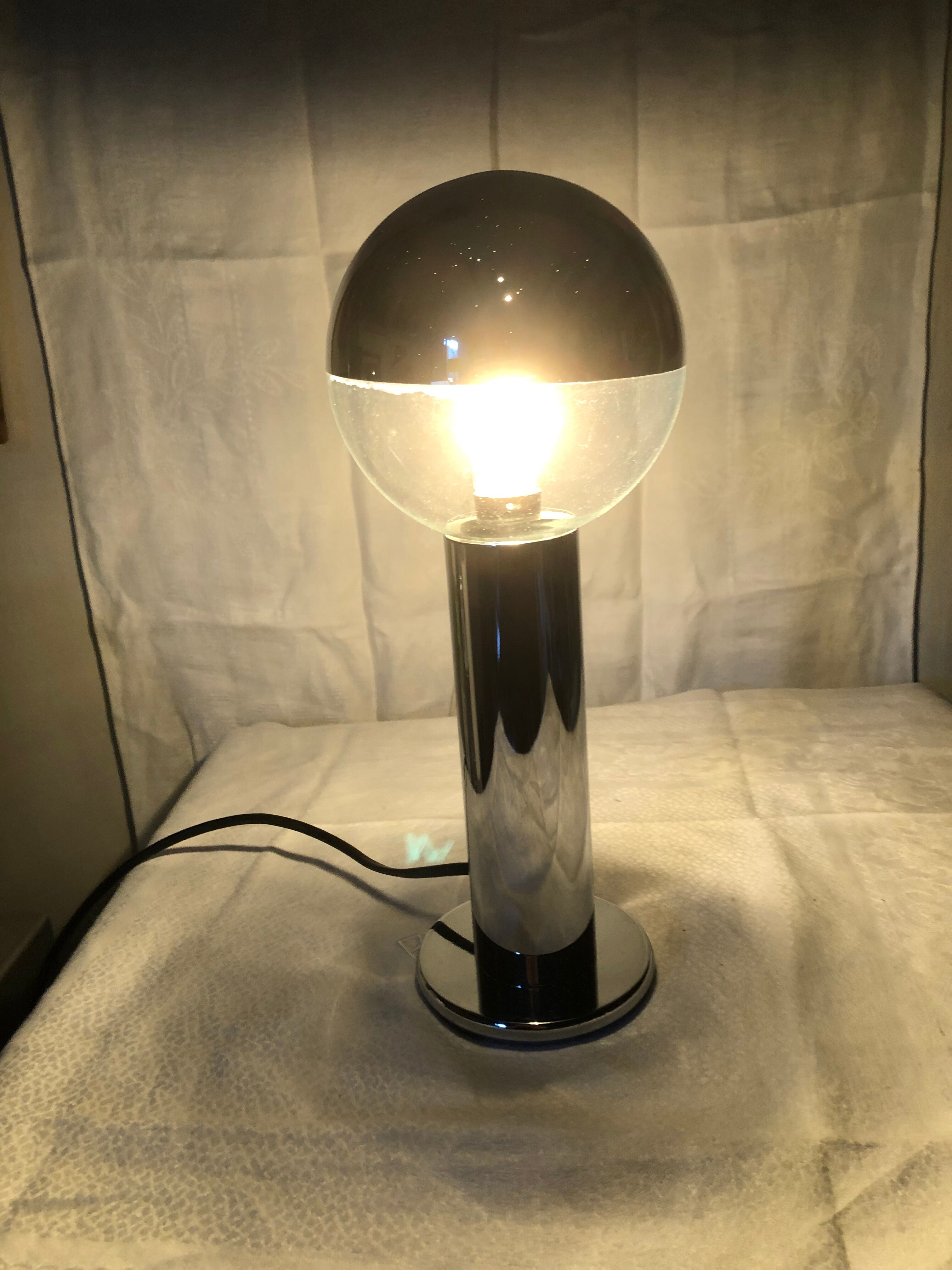 Eclipse lamp design Motoko Ishii for Staff