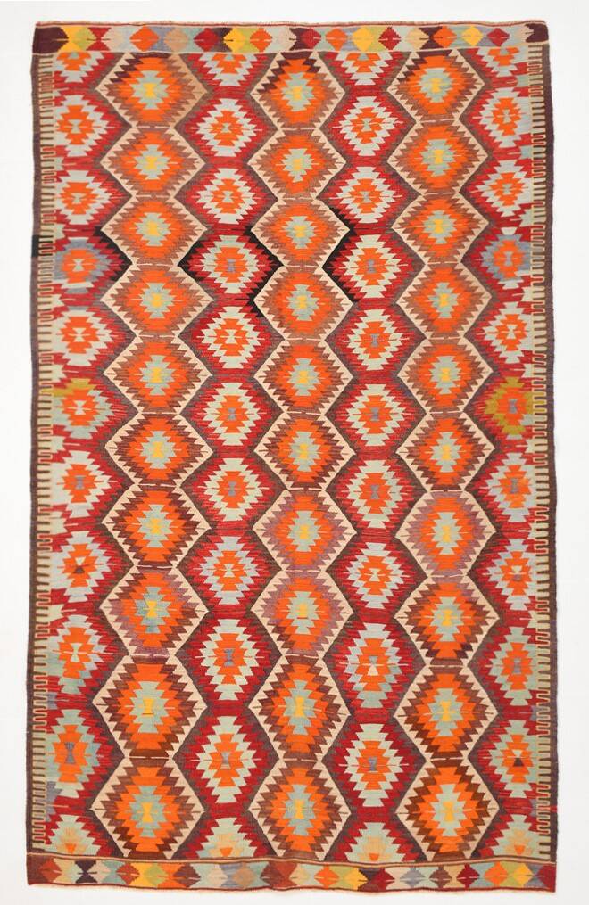 6x10 Soft Red and Orange Turkish Kilim Rug