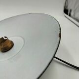 2 suspensions en tôles émaillées