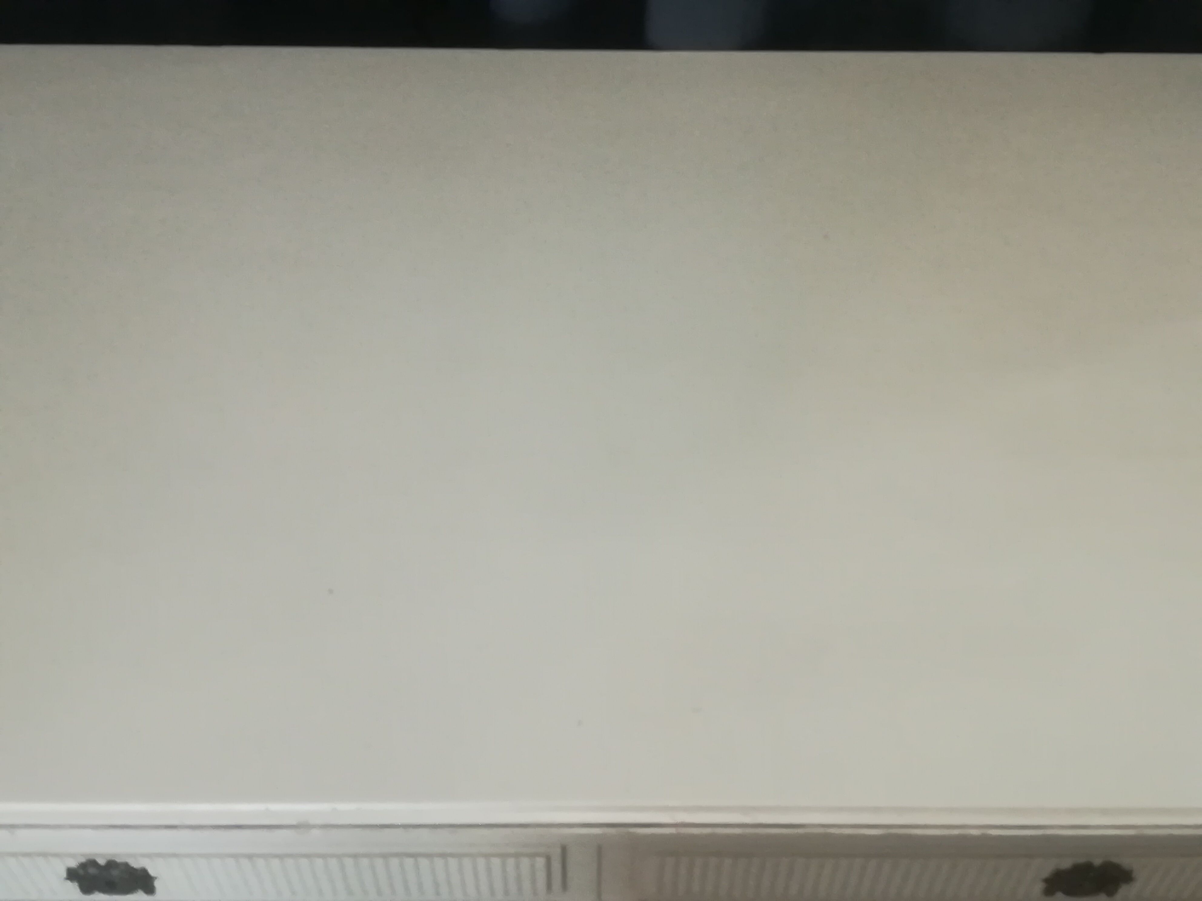 Enfilade style Louis XVI lacquered cream