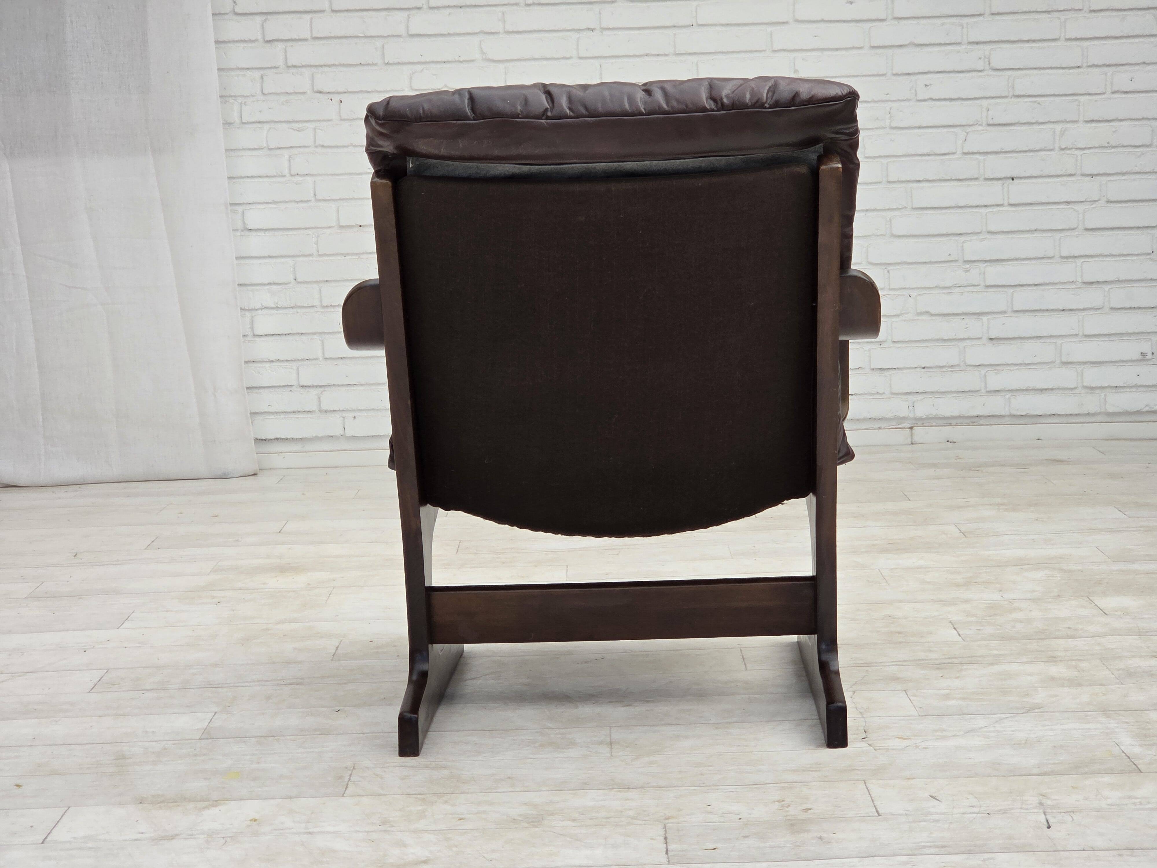 Fauteuil scandinave en cuir marron, années 1970