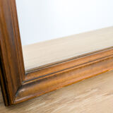 Miroir vintage en bois massif avec cadre sculpté ondulé