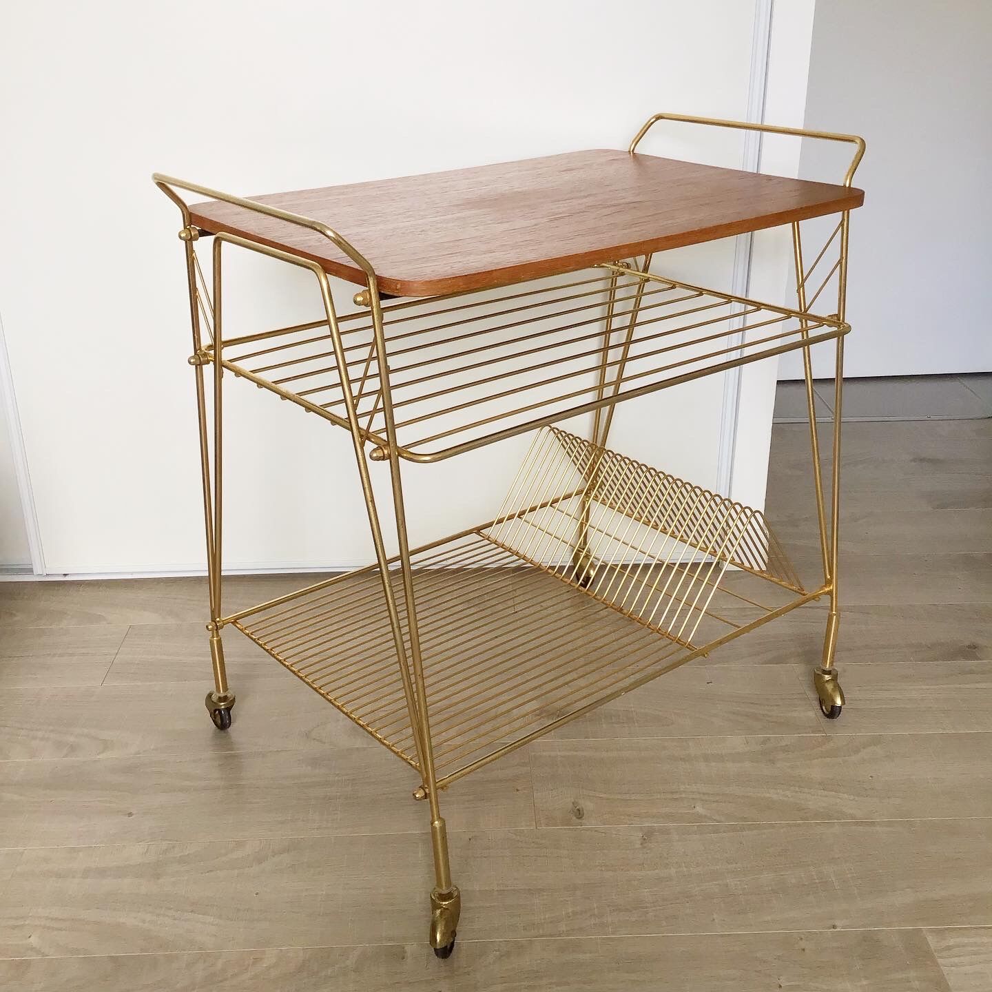 Vintage vinyl service