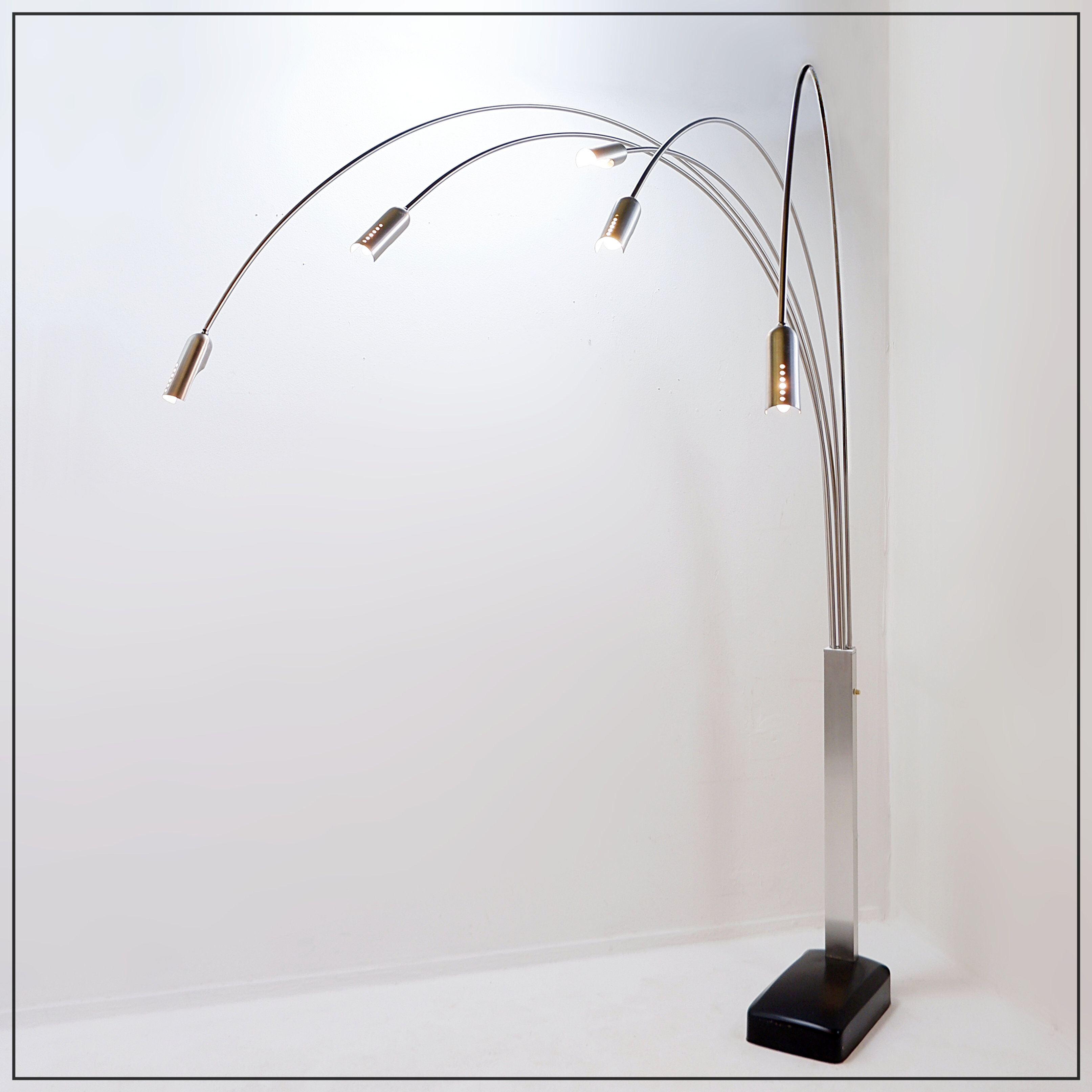 Italian arc floor lamp with 5 arms in brushed chrome - 1970s