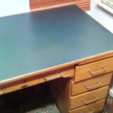 Spirol desk