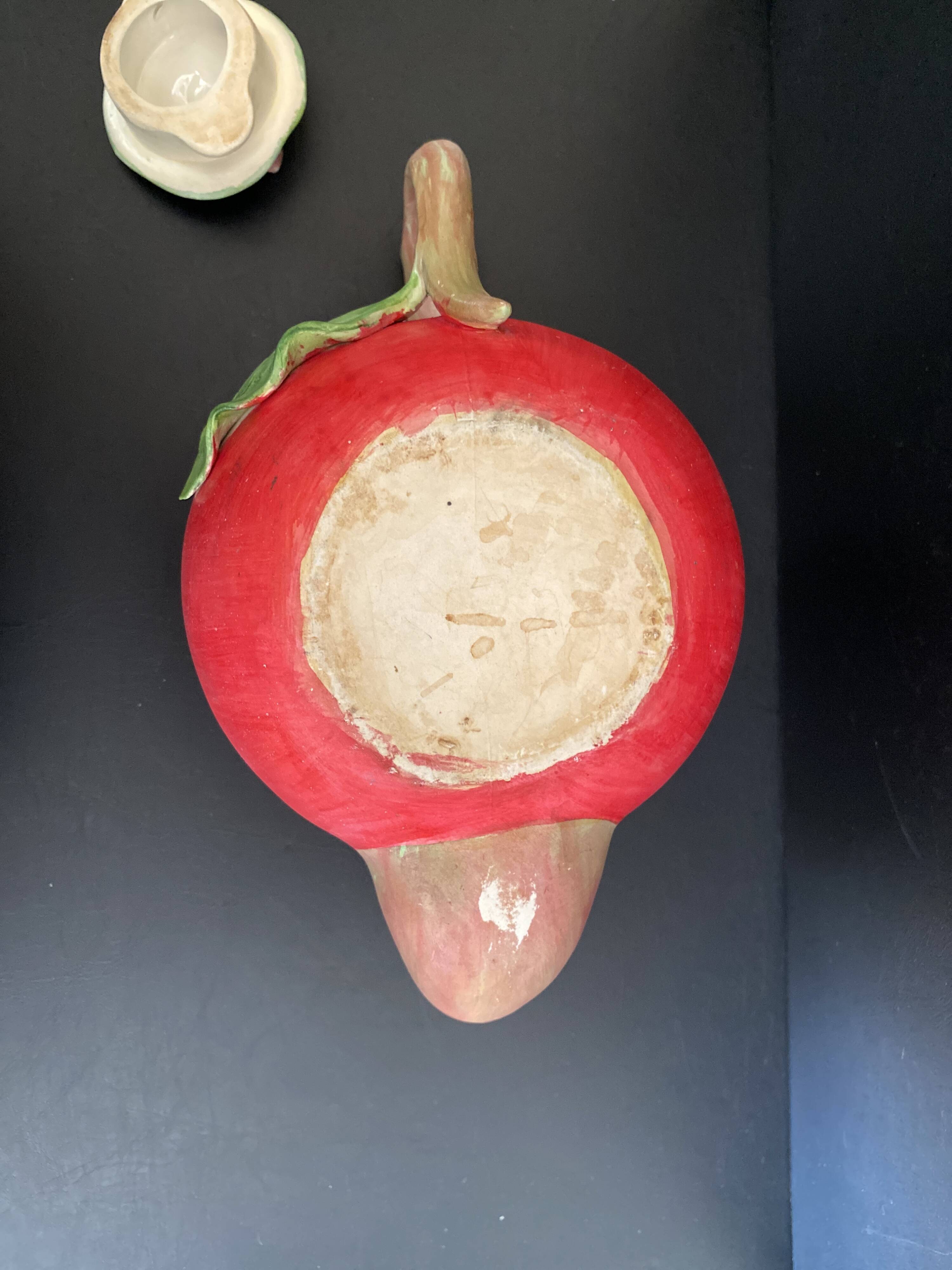 Vintage Apple Teapot in Barbotine – Retro / Cottagecore Decor