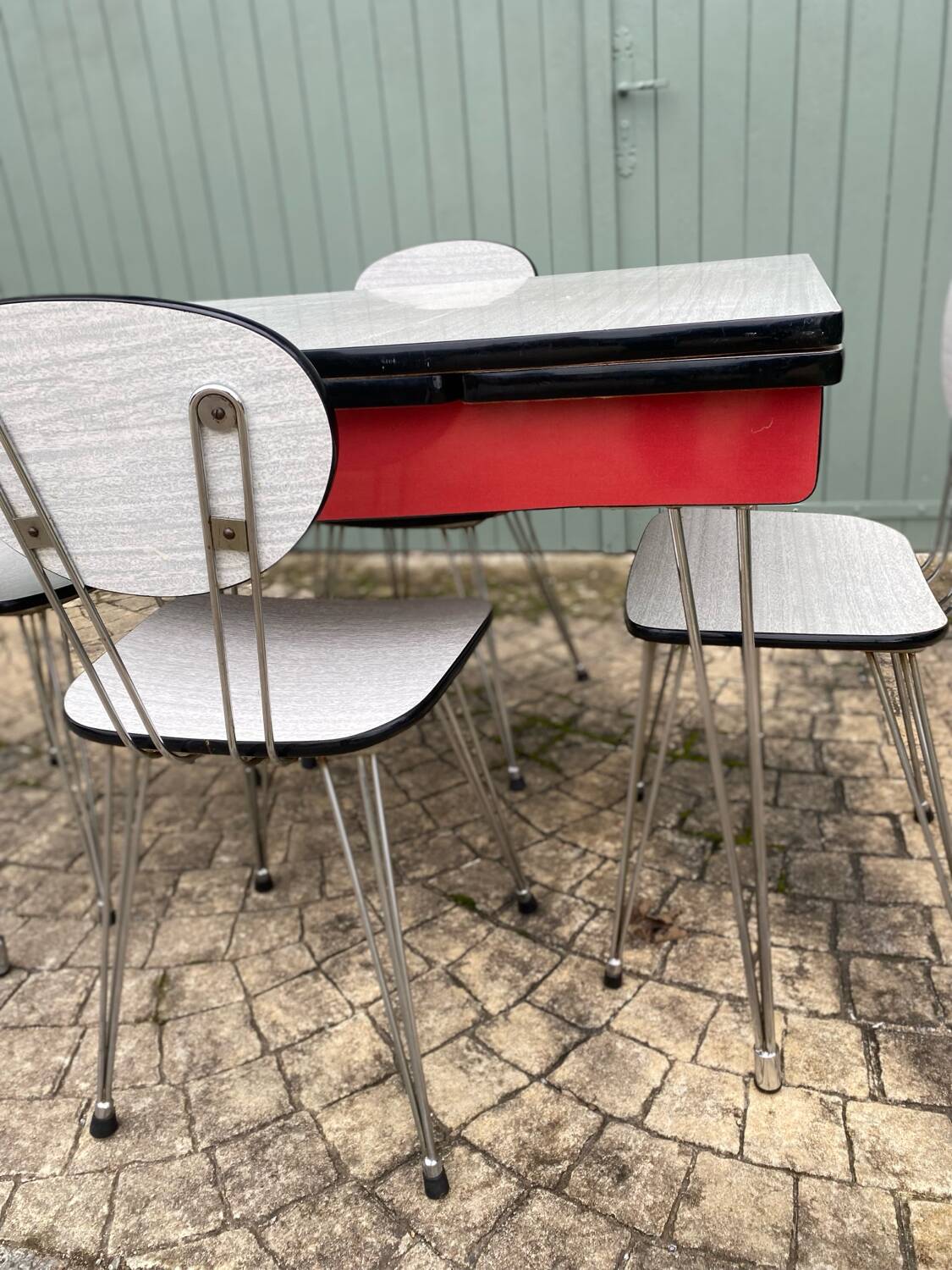 Formica table and chairs