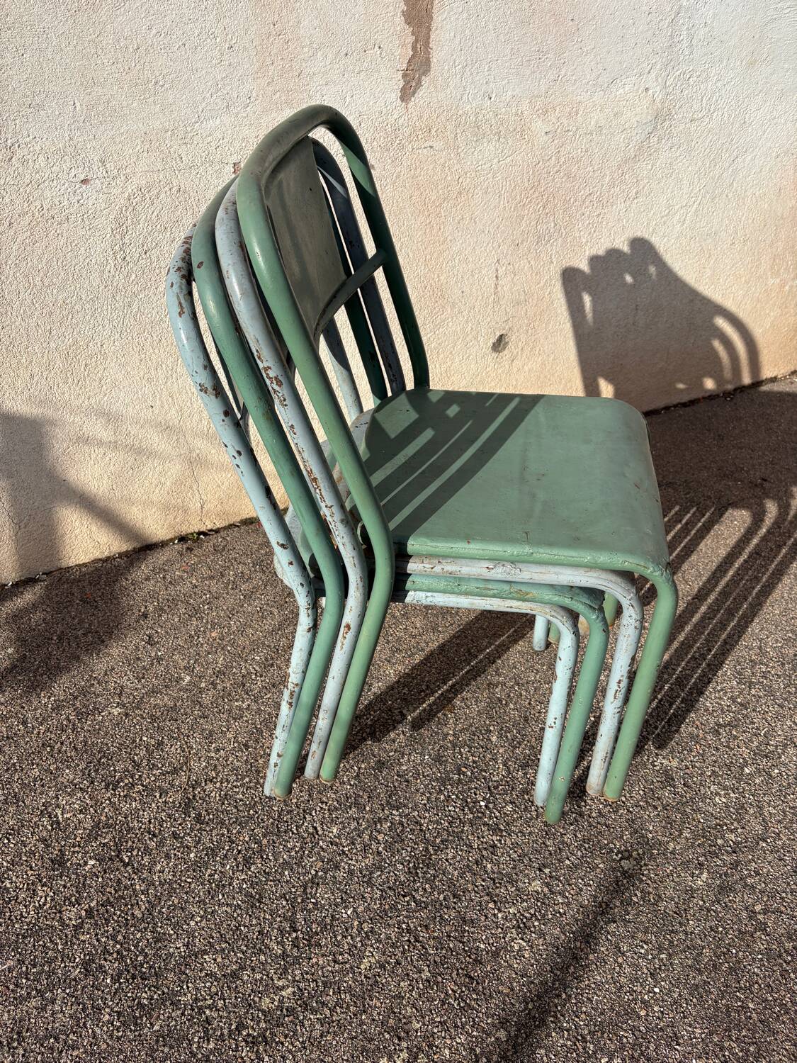 Set of 4 vintage bistro metal chairs