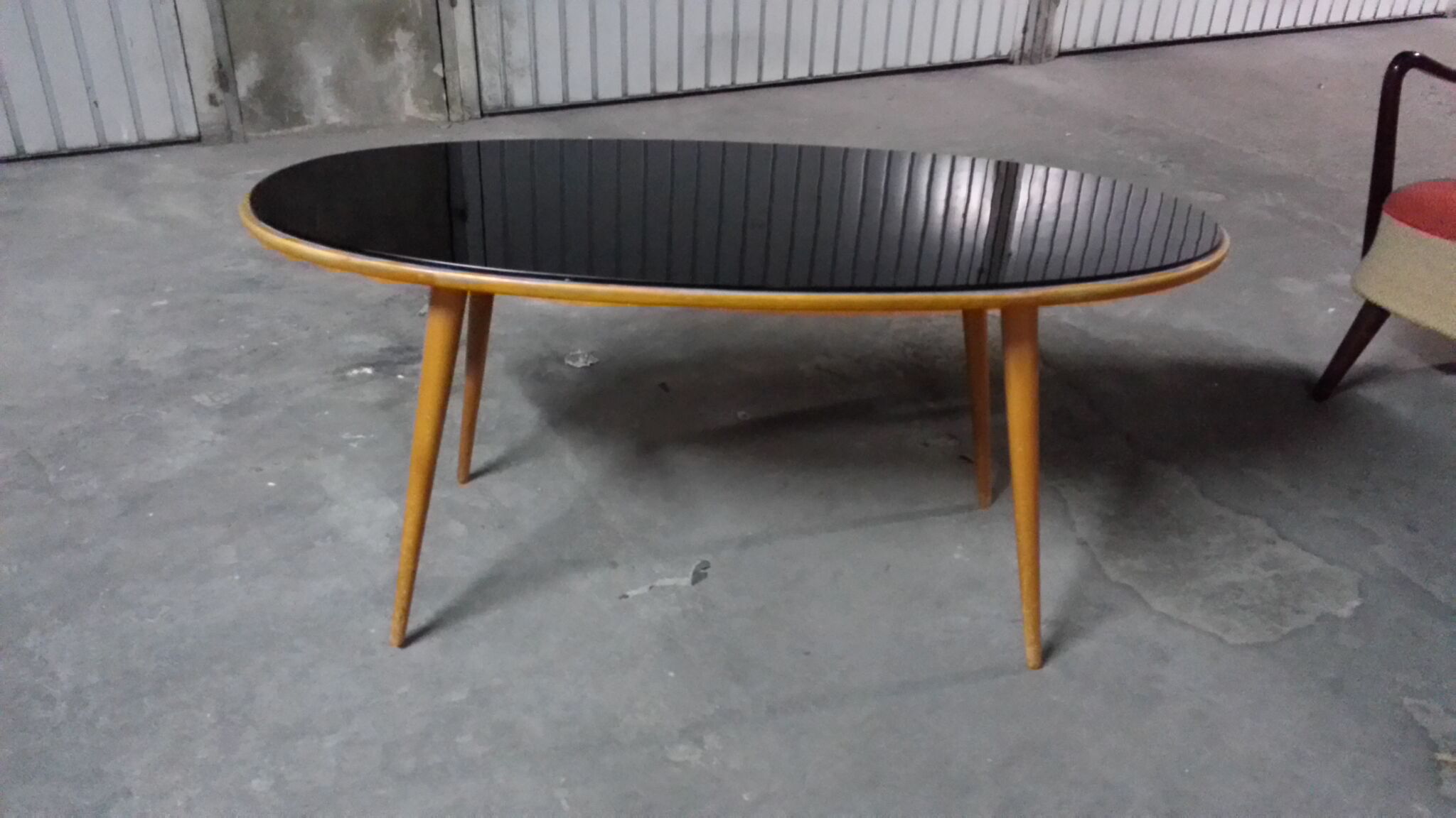 Table low Scandinavian 50s 60s oval