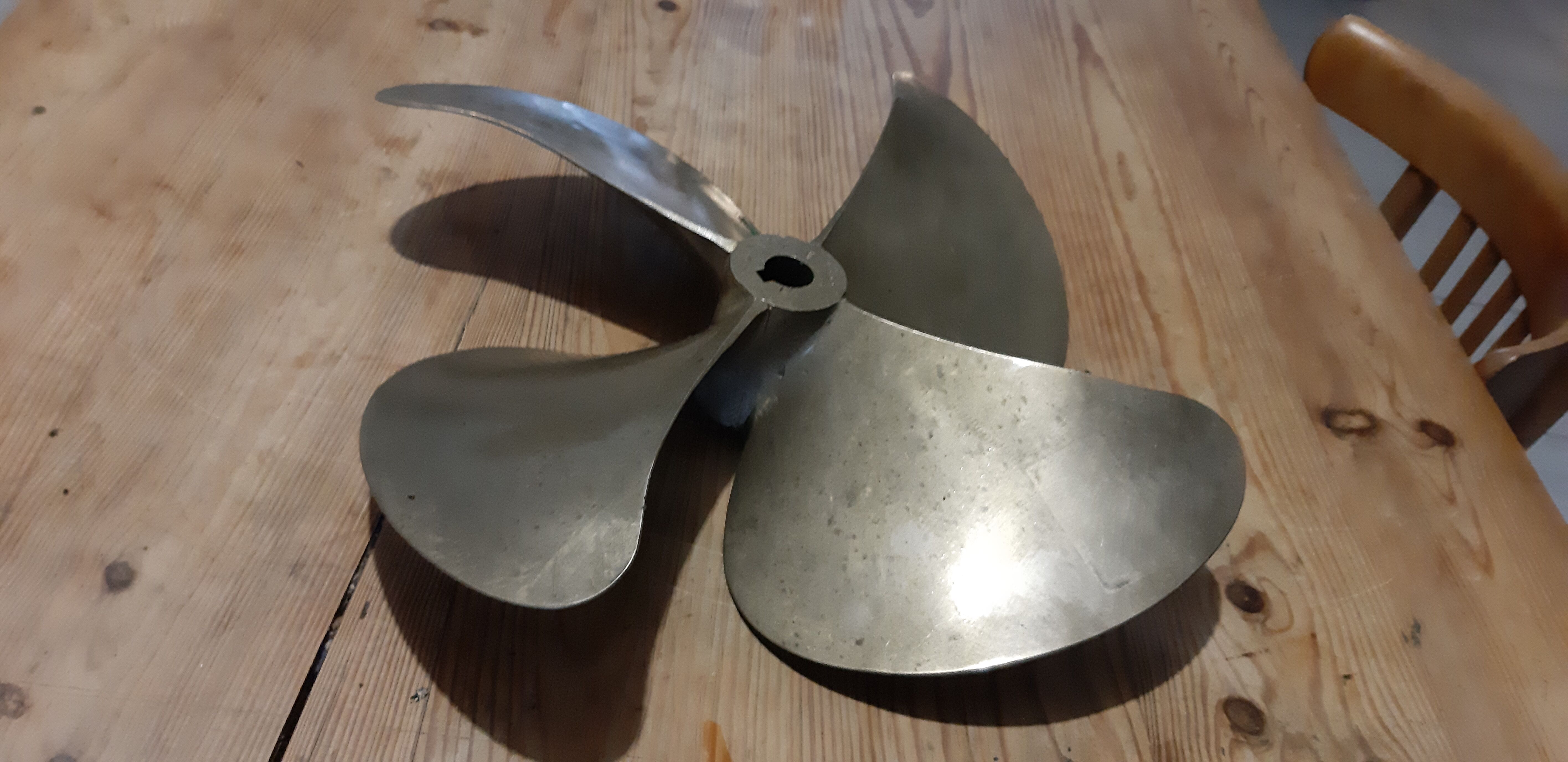 Radice bronze boat propeller