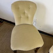 Paire de fauteuils crapauds sans accoudoirs