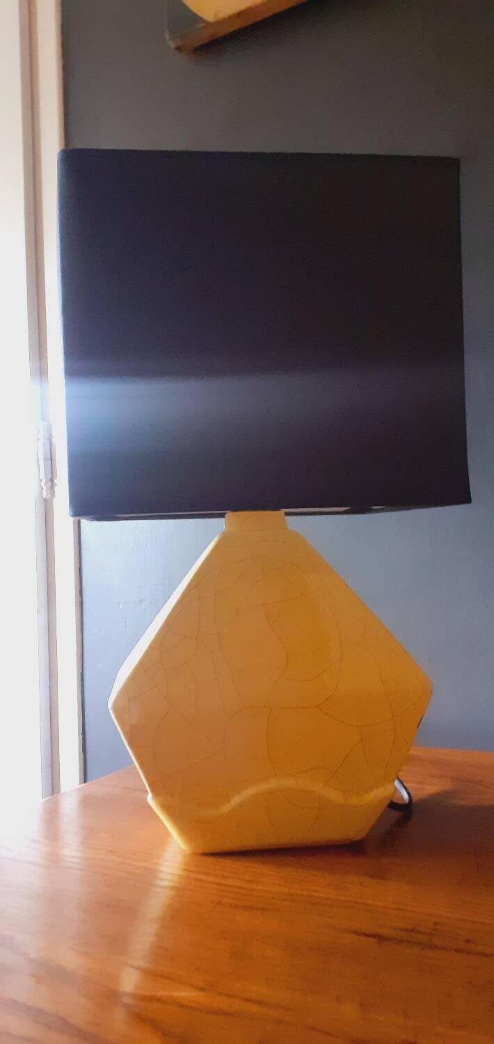 Vintage 50s cracked ceramic lamp